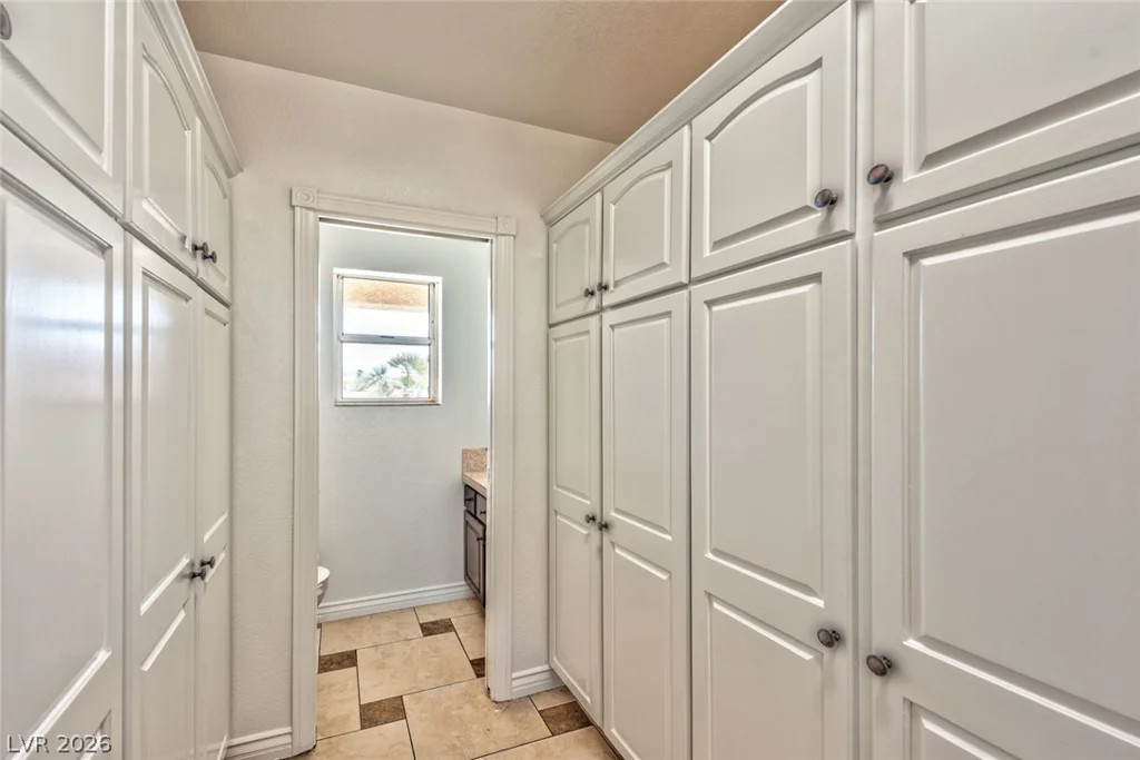 5745 Meranto, Las Vegas, NV 89139