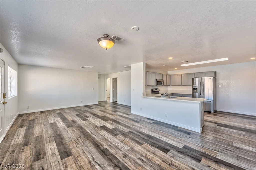 5745 Meranto, Las Vegas, NV 89139