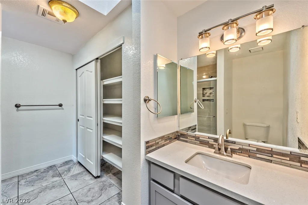 5745 Meranto, Las Vegas, NV 89139