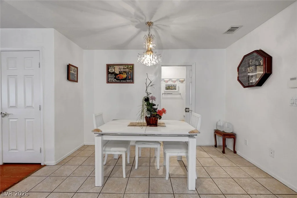6086 Sunken River, Las Vegas, NV 89118