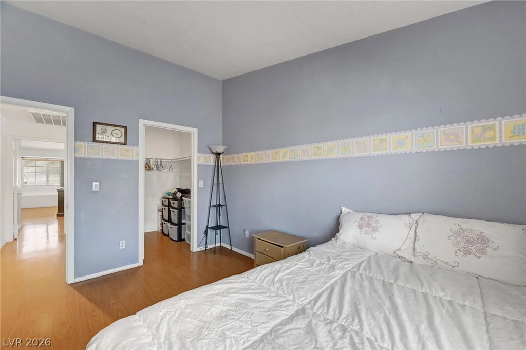 6086 Sunken River, Las Vegas, NV 89118