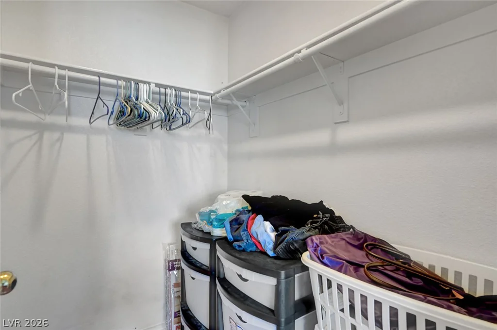 6086 Sunken River, Las Vegas, NV 89118
