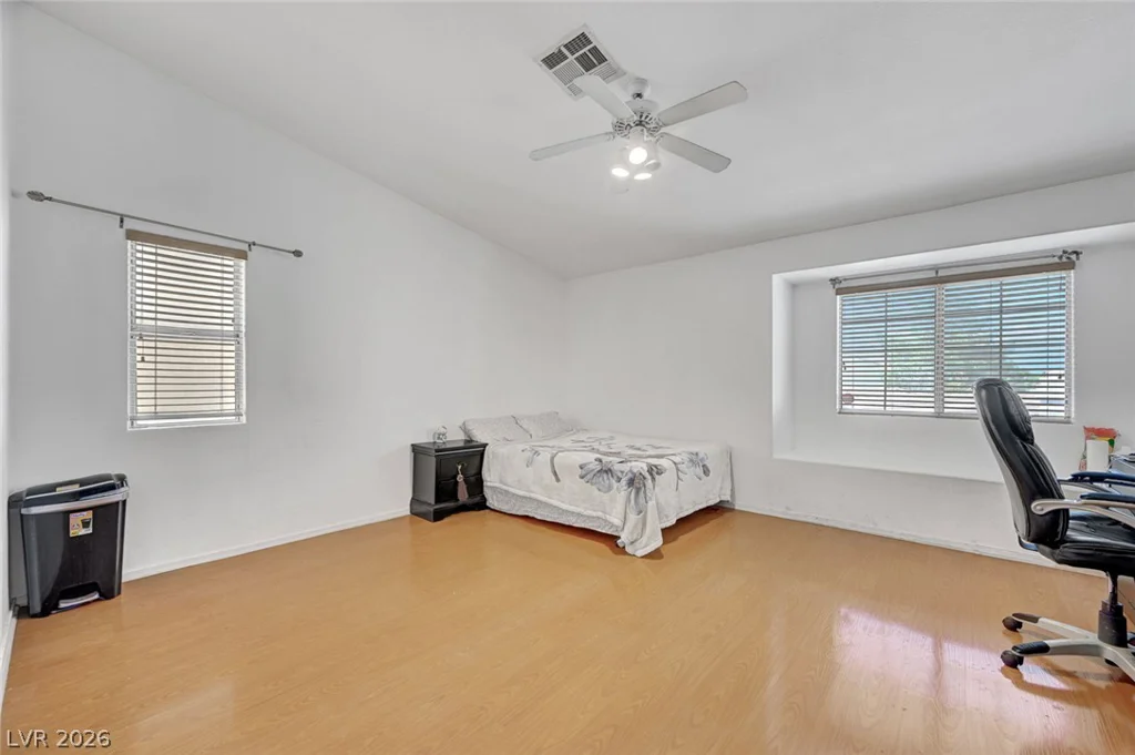 6086 Sunken River, Las Vegas, NV 89118
