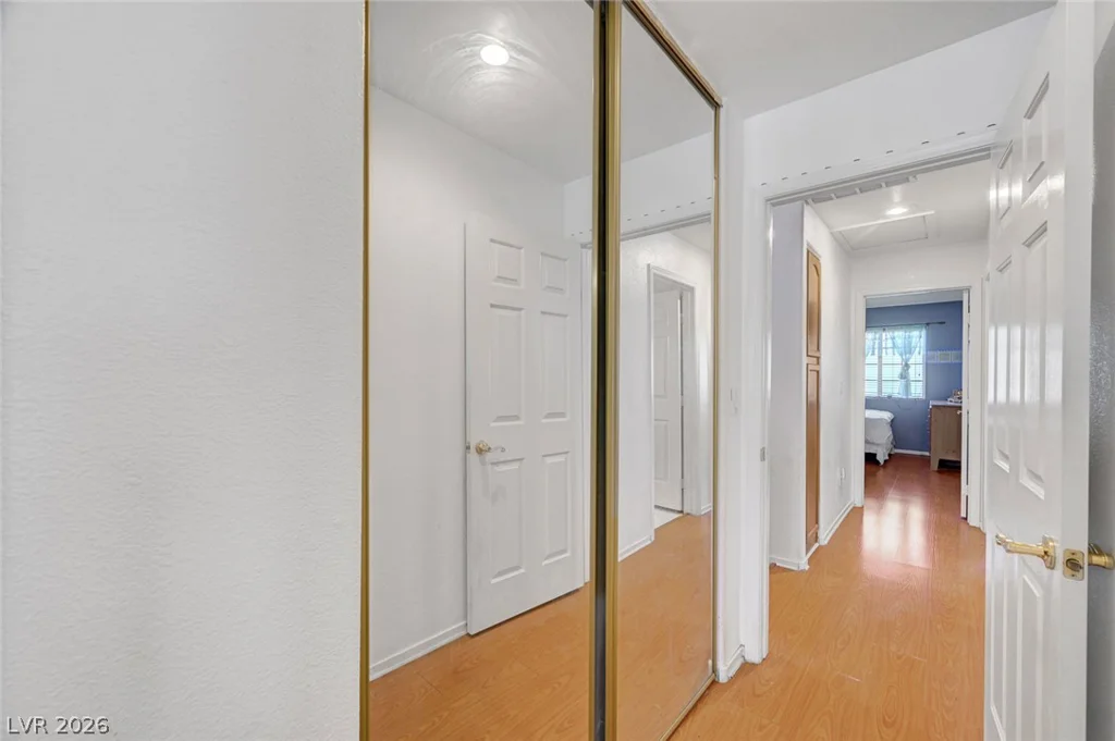 6086 Sunken River, Las Vegas, NV 89118