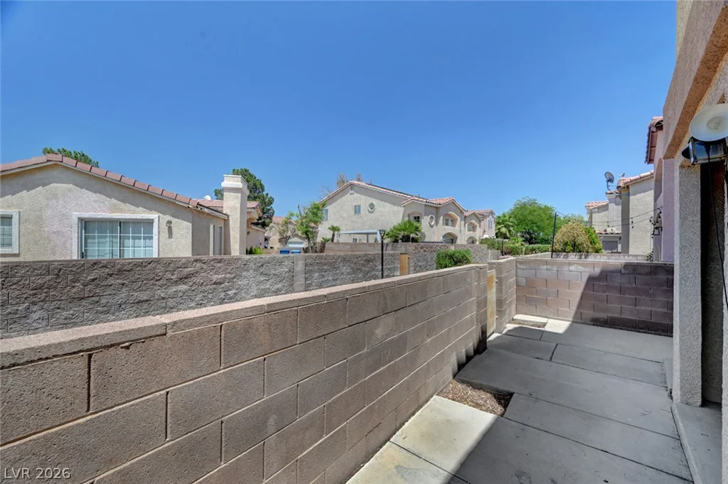 6086 Sunken River, Las Vegas, NV 89118