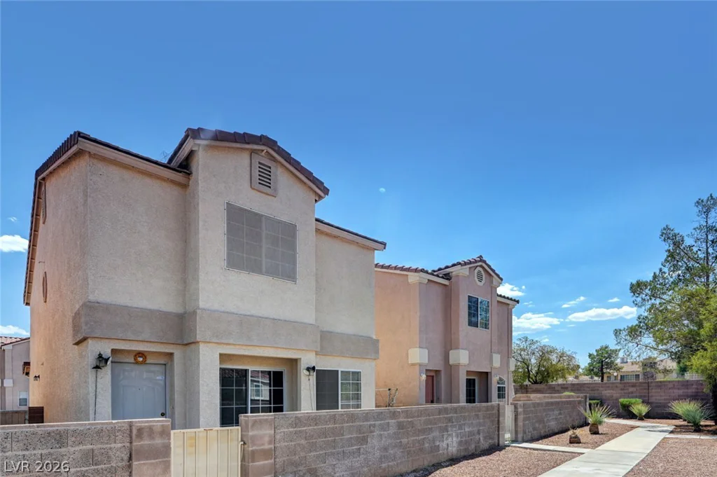 6086 Sunken River, Las Vegas, NV 89118