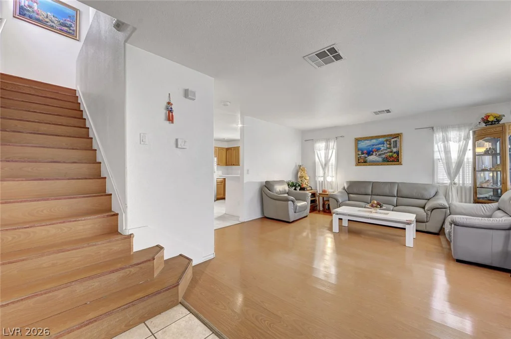 6086 Sunken River, Las Vegas, NV 89118