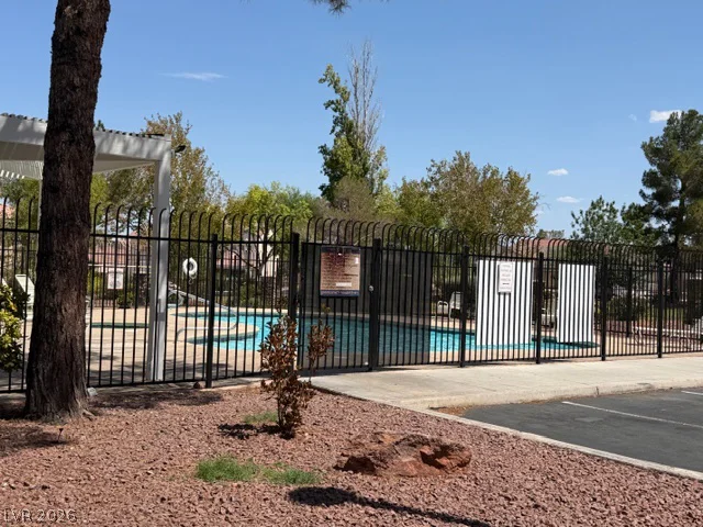 6086 Sunken River, Las Vegas, NV 89118