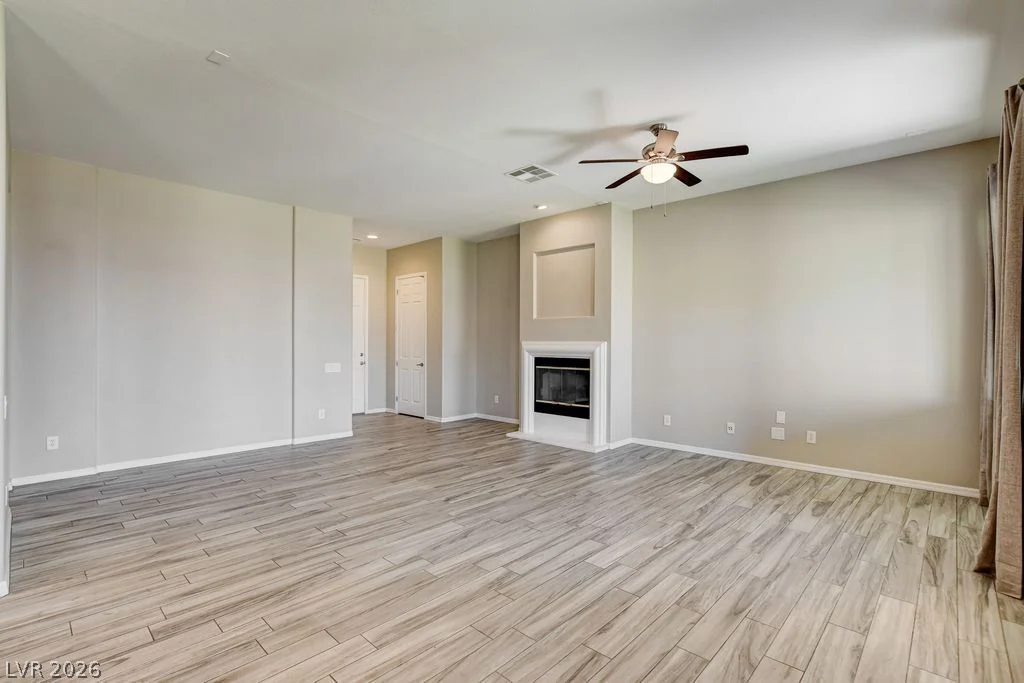 2756 Leys Burnett, Henderson, NV 89044