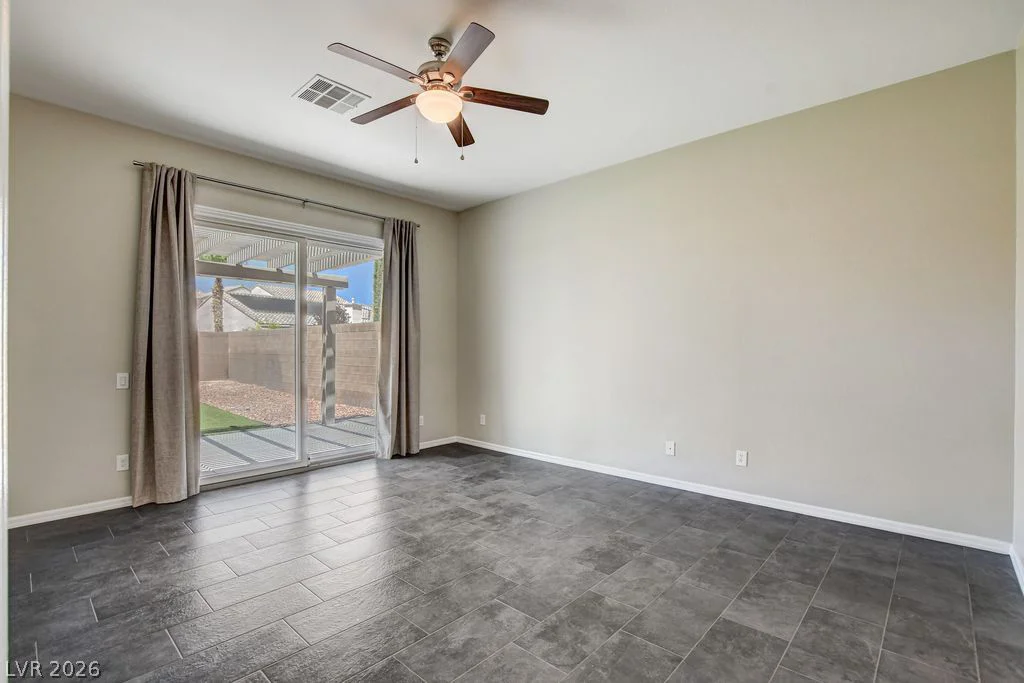 2756 Leys Burnett, Henderson, NV 89044