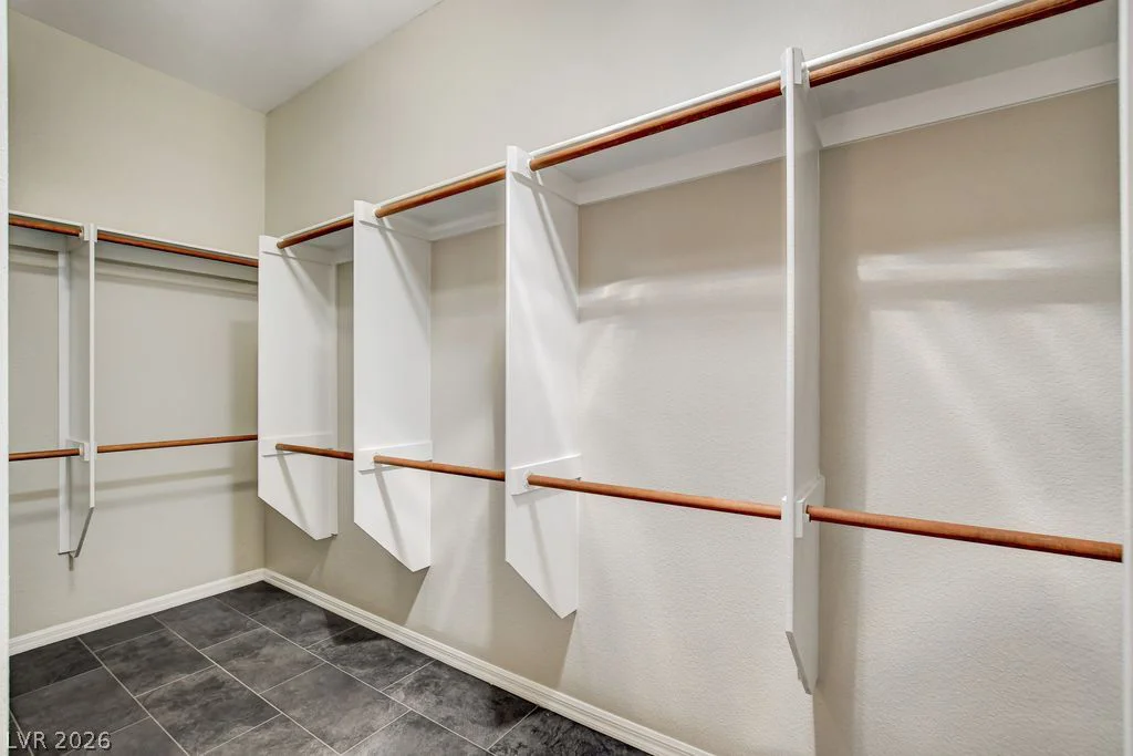 2756 Leys Burnett, Henderson, NV 89044
