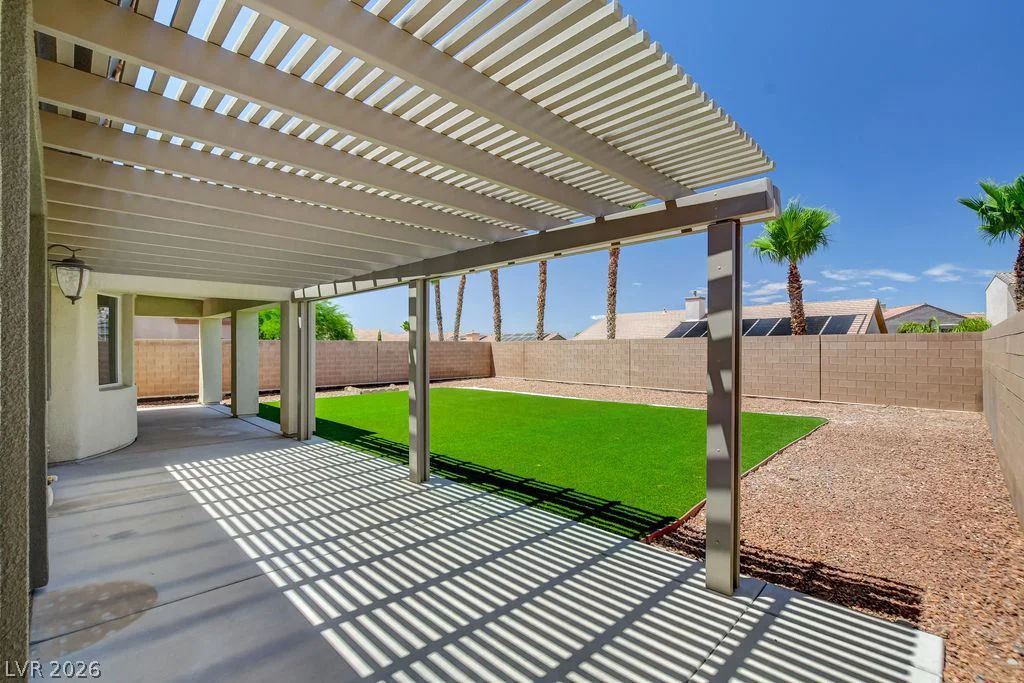 2756 Leys Burnett, Henderson, NV 89044