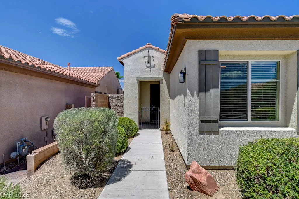 2756 Leys Burnett, Henderson, NV 89044