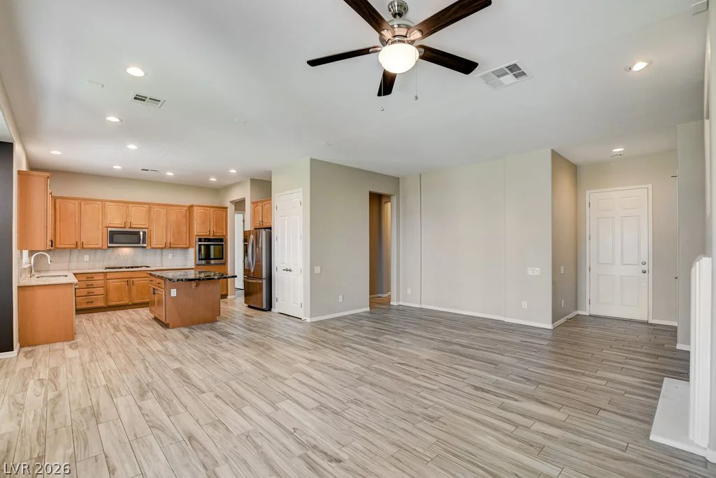 2756 Leys Burnett, Henderson, NV 89044