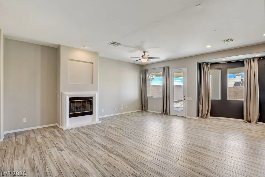 2756 Leys Burnett, Henderson, NV 89044
