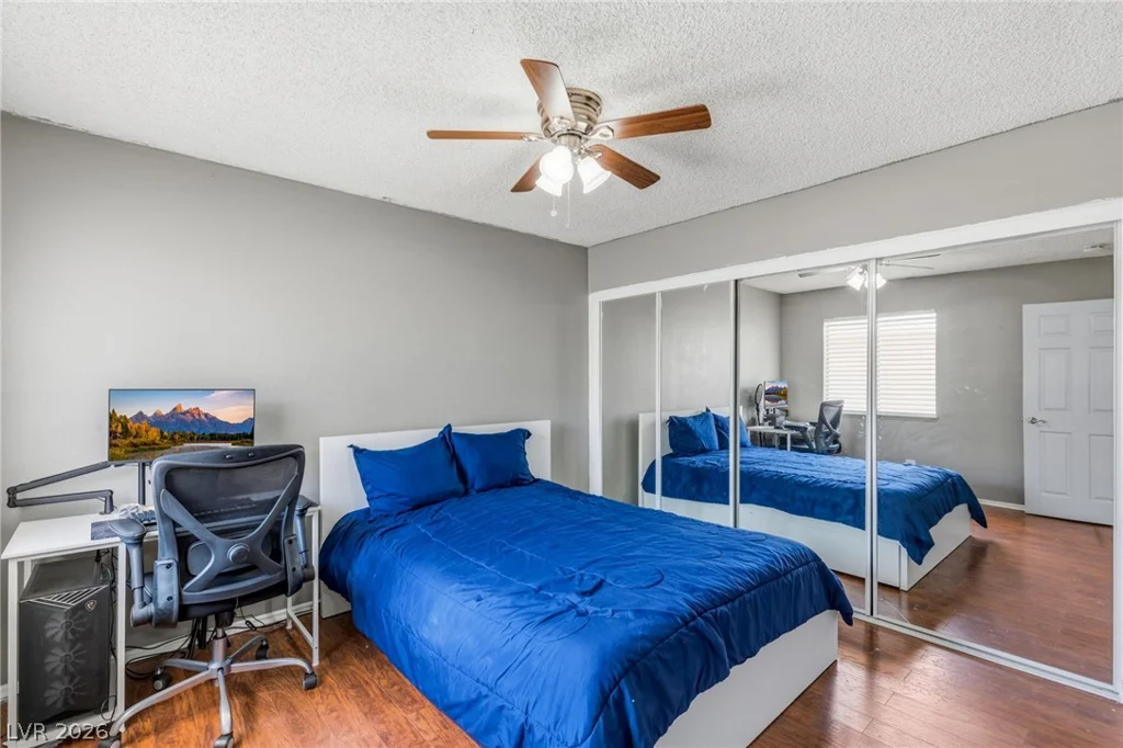 3948 Oakhill, Las Vegas, NV 89121