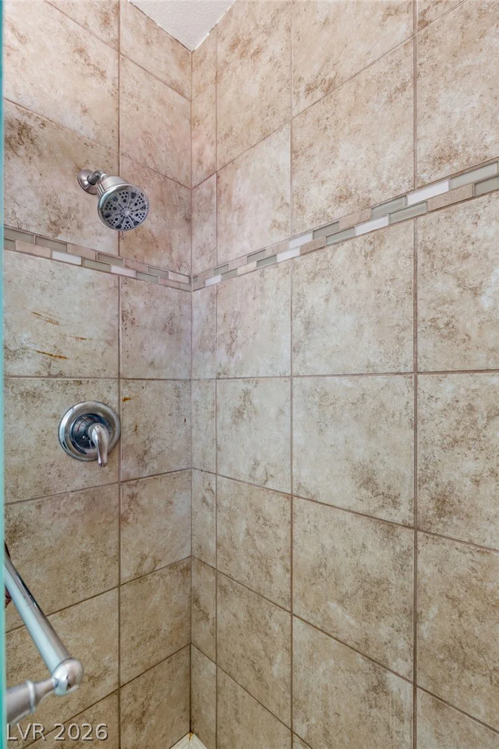 3948 Oakhill, Las Vegas, NV 89121