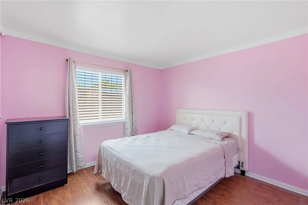 3948 Oakhill, Las Vegas, NV 89121