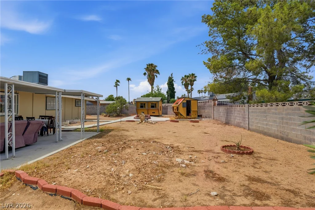 3948 Oakhill, Las Vegas, NV 89121