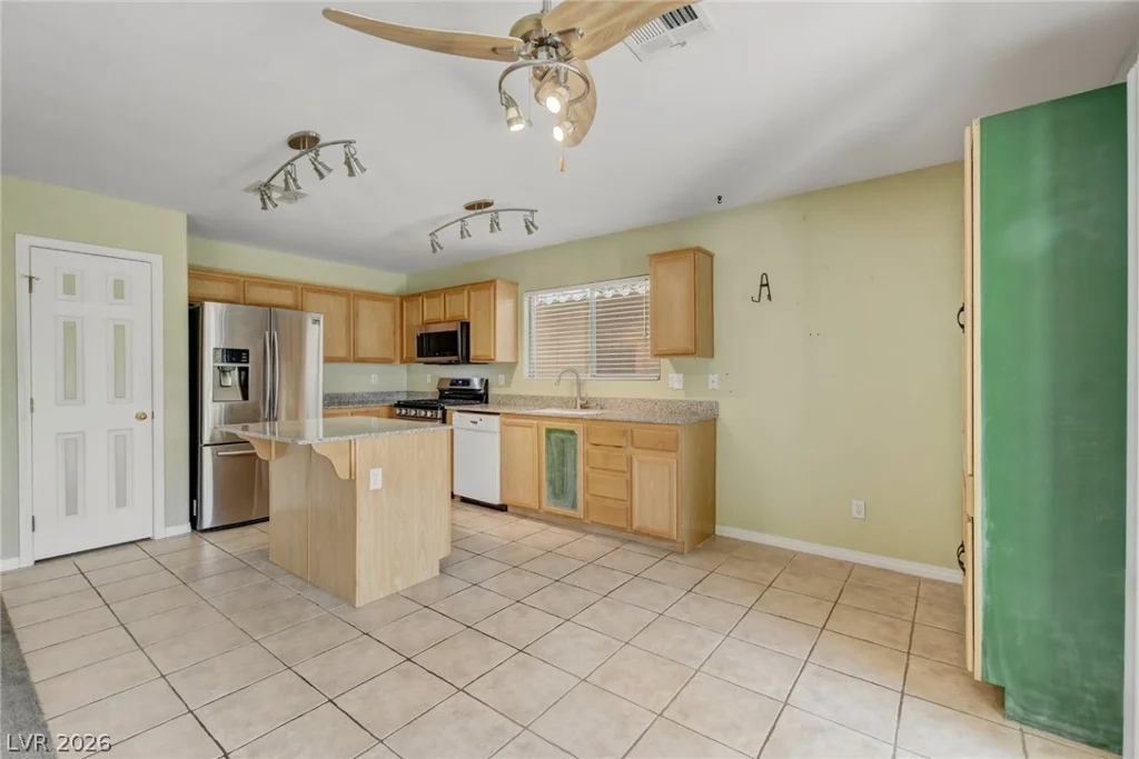 8205 Impatients, Las Vegas, NV 89131