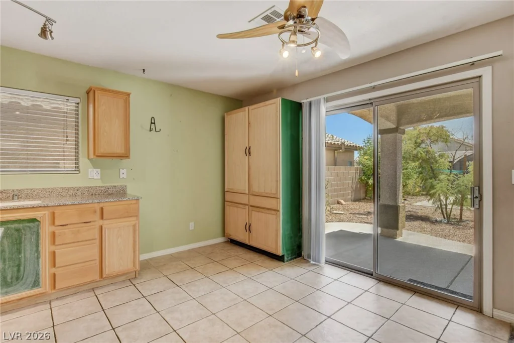 8205 Impatients, Las Vegas, NV 89131