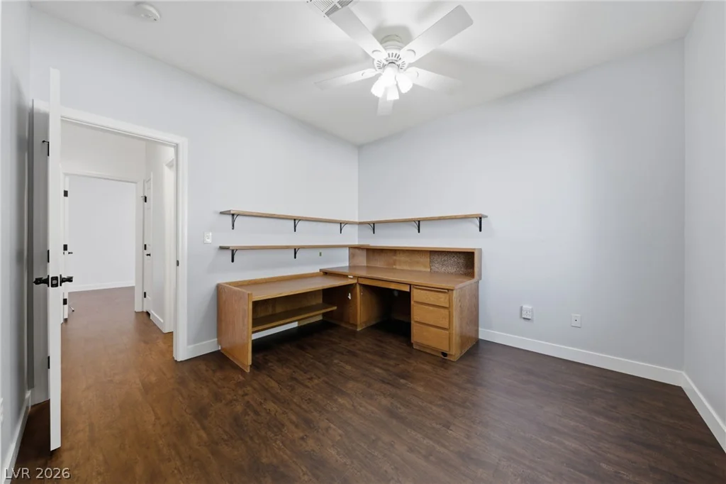 9020 Saw Horse, Las Vegas, NV 89143
