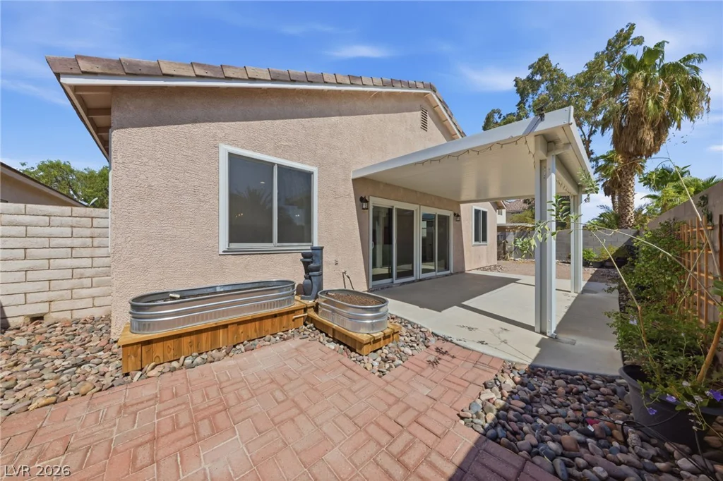 9020 Saw Horse, Las Vegas, NV 89143