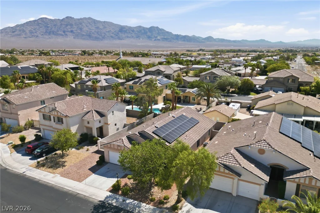 9020 Saw Horse, Las Vegas, NV 89143