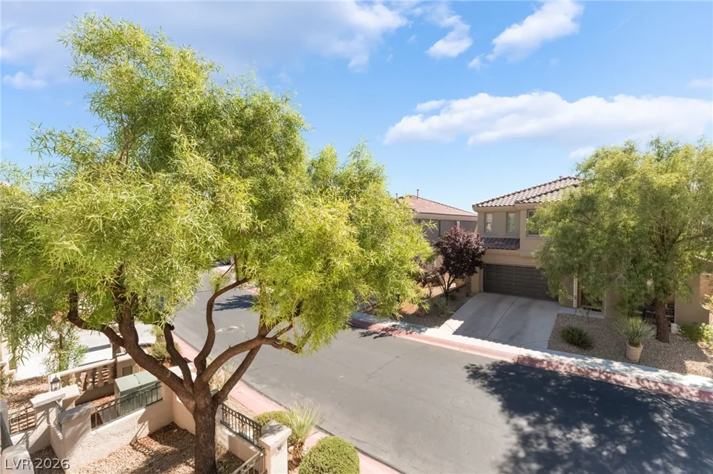 11824 Amistoso, Las Vegas, NV 89138