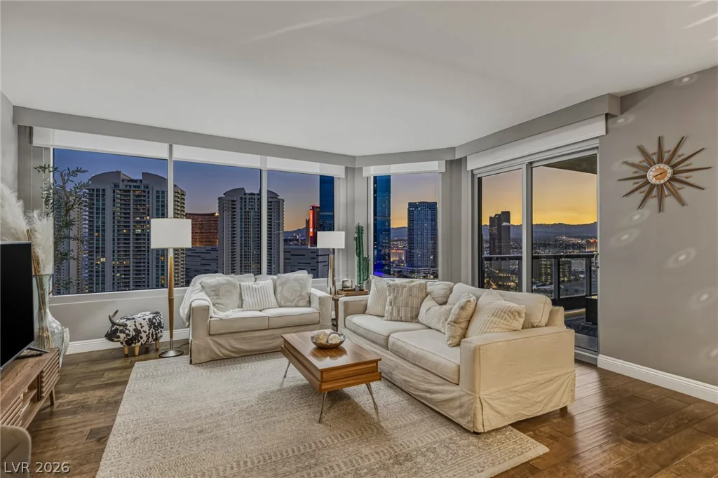 222 Karen, Las Vegas, NV 89109