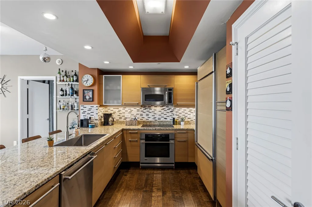 222 Karen, Las Vegas, NV 89109