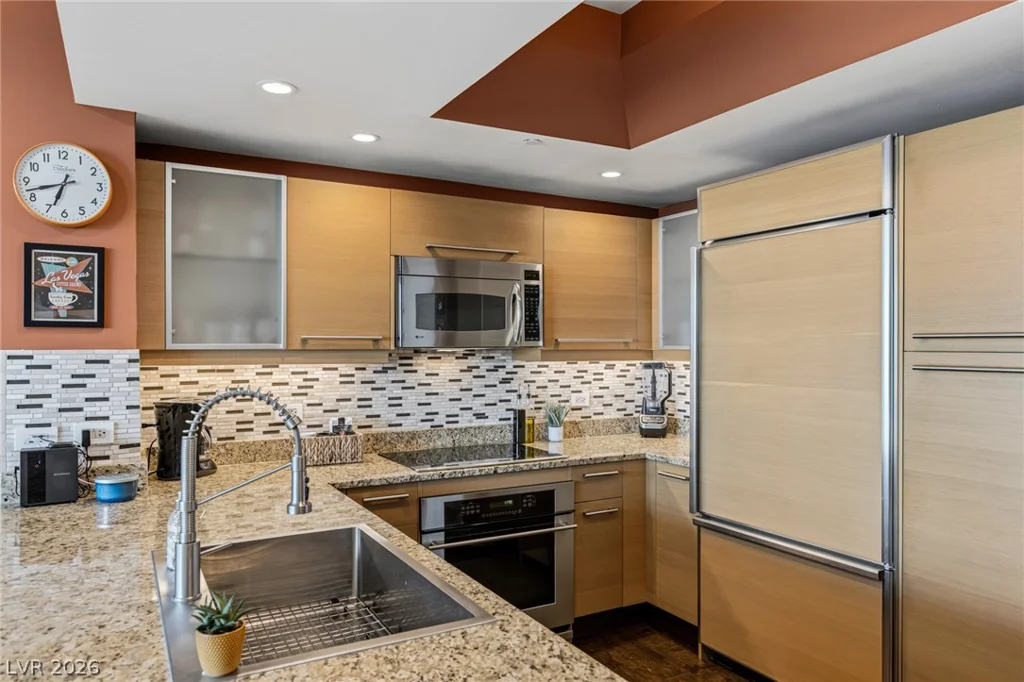 222 Karen, Las Vegas, NV 89109