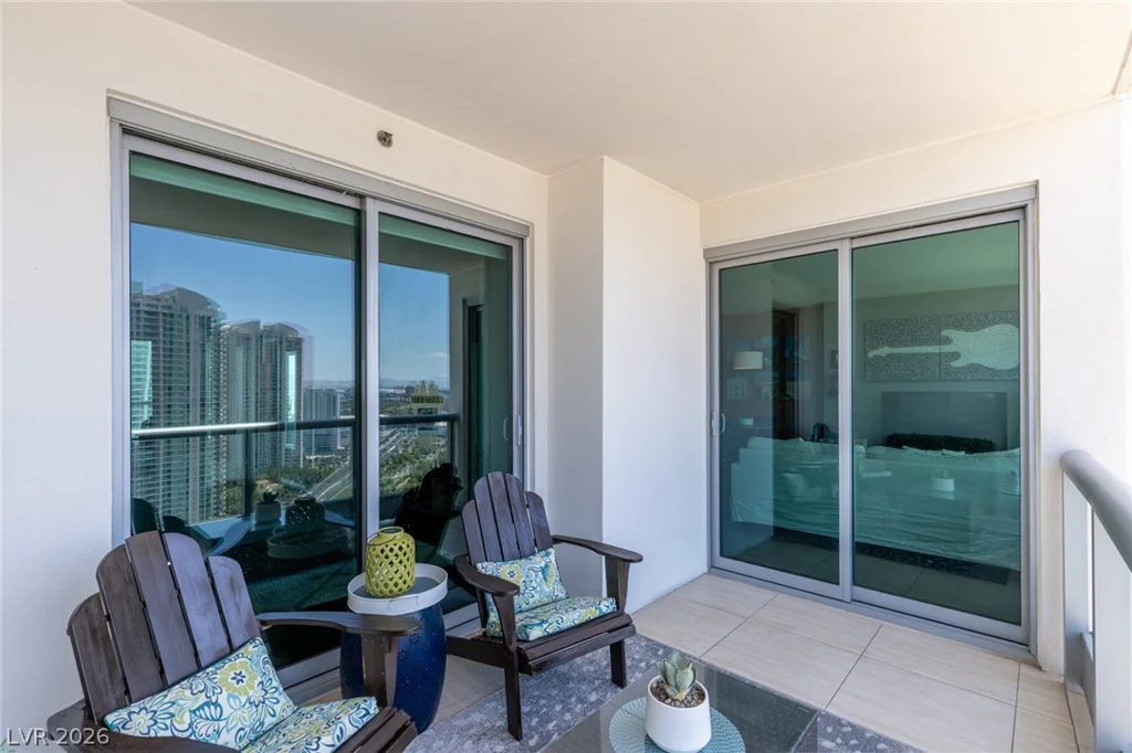 222 Karen, Las Vegas, NV 89109