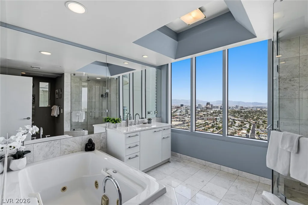222 Karen, Las Vegas, NV 89109