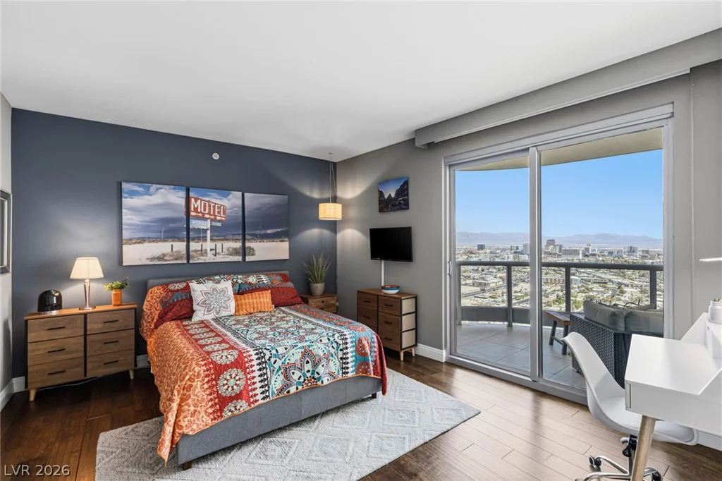 222 Karen, Las Vegas, NV 89109