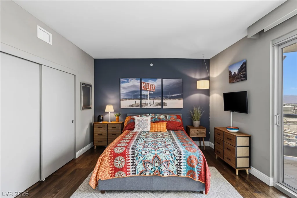 222 Karen, Las Vegas, NV 89109