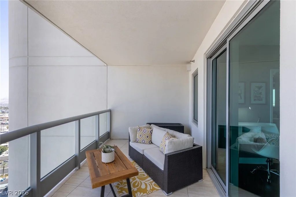 222 Karen, Las Vegas, NV 89109