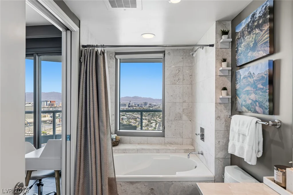 222 Karen, Las Vegas, NV 89109