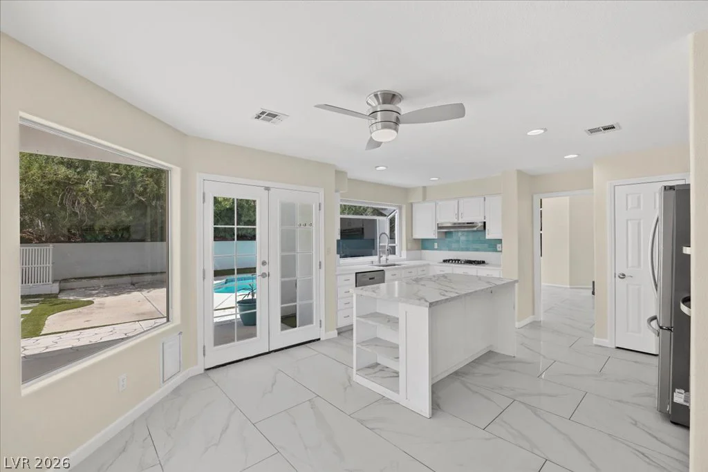 2071 Sutton, Henderson, NV 89074