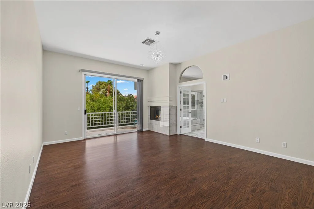 2071 Sutton, Henderson, NV 89074