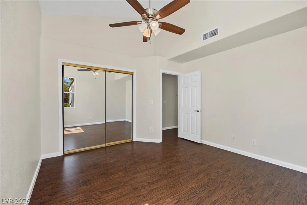 2071 Sutton, Henderson, NV 89074