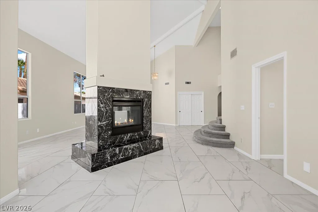 2071 Sutton, Henderson, NV 89074