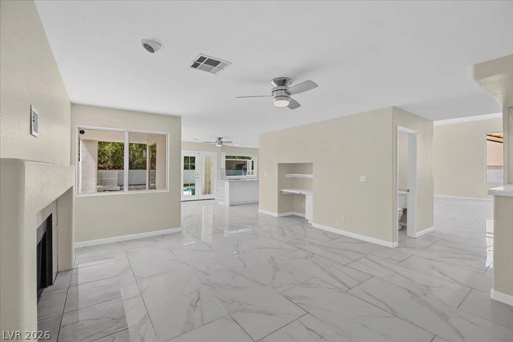 2071 Sutton, Henderson, NV 89074