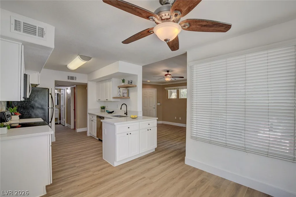 4400 Jones, Las Vegas, NV 89103