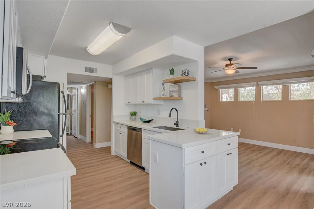 4400 Jones, Las Vegas, NV 89103