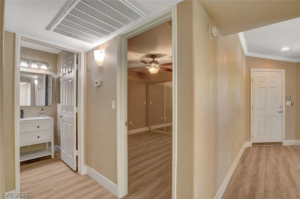 4400 Jones, Las Vegas, NV 89103
