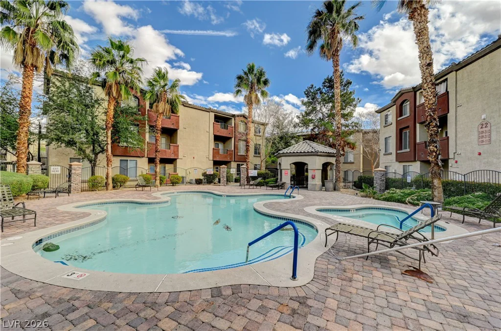 4400 Jones, Las Vegas, NV 89103