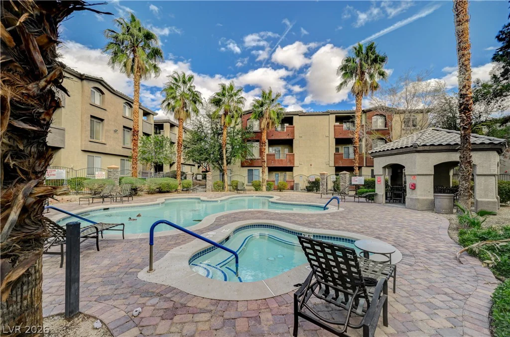 4400 Jones, Las Vegas, NV 89103