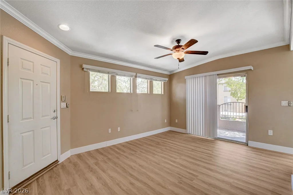 4400 Jones, Las Vegas, NV 89103