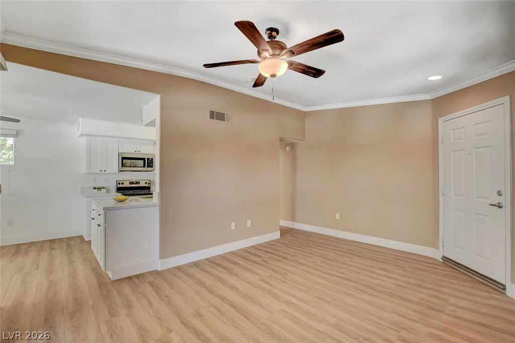 4400 Jones, Las Vegas, NV 89103